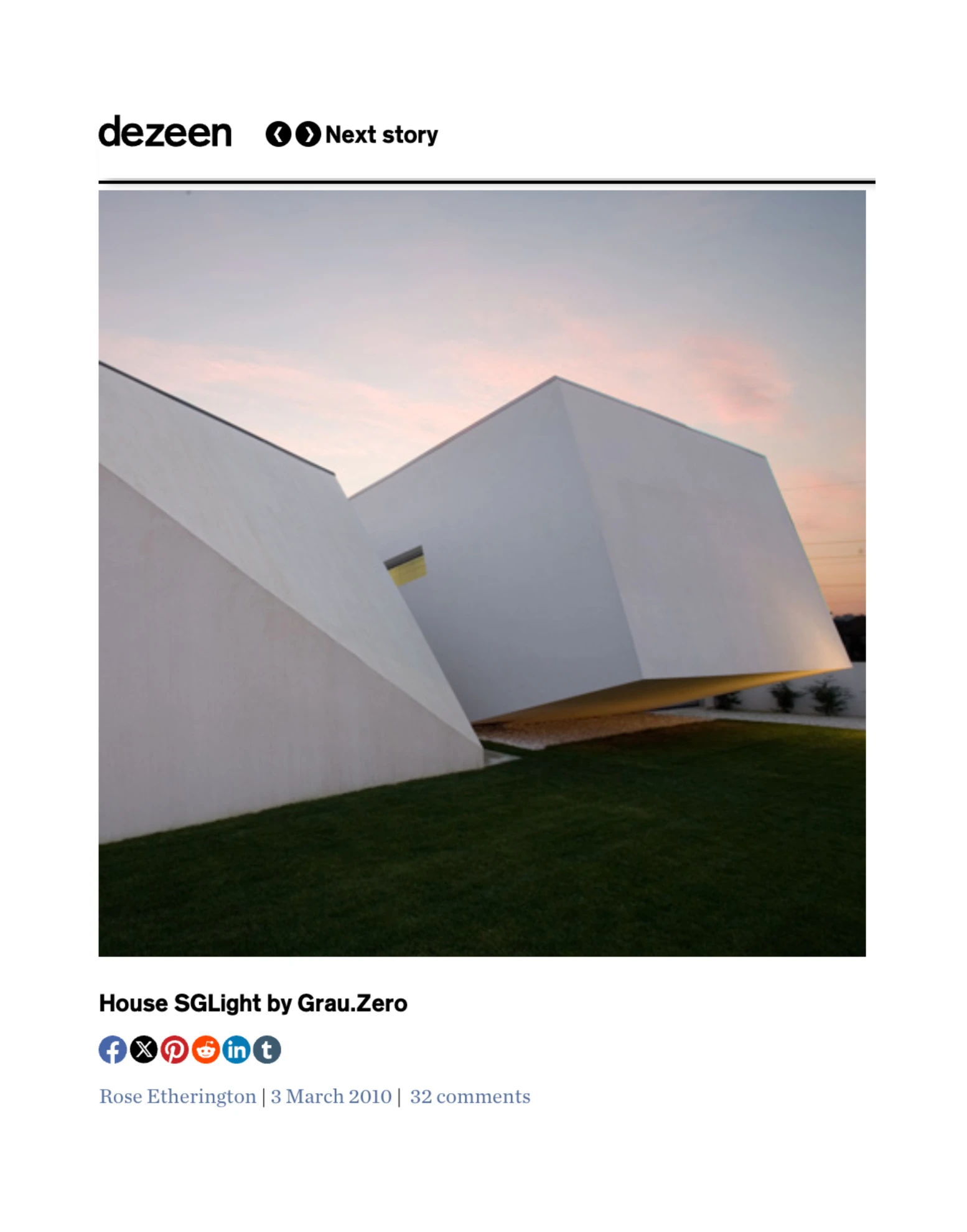 Dezeen (2010)